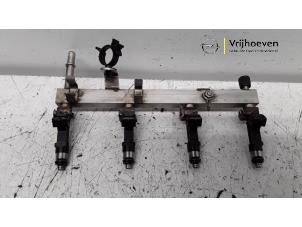 Used Fuel injector nozzle Opel Astra Price € 100,00 Margin scheme offered by Autodemontage Vrijhoeven B.V.