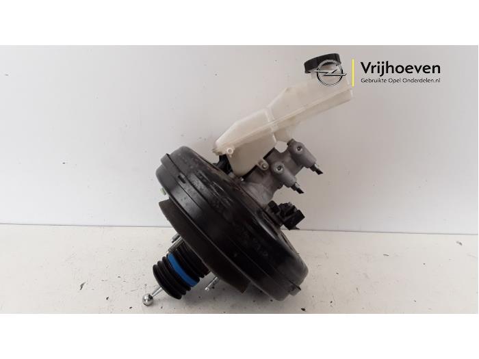 Usagé Servo frein Opel Corsa F (UB/UH/UP) 1.2 12V 75 Prix € 75,00 Règlement à la marge proposé par Autodemontage Vrijhoeven B.V.