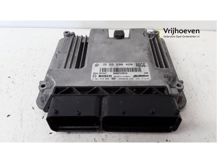Used Engine management computer Opel Zafira Tourer (P12) 2.0 CDTI 16V 130 Ecotec Price € 50,00 Margin scheme offered by Autodemontage Vrijhoeven B.V.