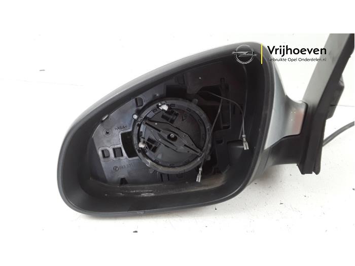 Wing mirror, left from a Opel Astra J Sports Tourer (PD8/PE8/PF8) 1.4 Turbo 16V 2011