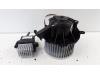 Heating and ventilation fan motor from a Opel Astra J Sports Tourer (PD8/PE8/PF8) 1.4 Turbo 16V 2011