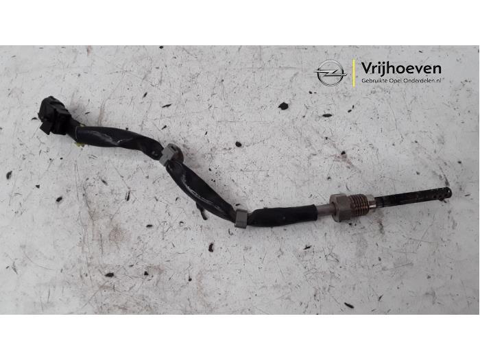 Begagnade Partikelfiltersensor Opel Antara 2.2 CDTI 16V 4x2 Pris € 45,00 Marginaltabell erbjuds av Autodemontage Vrijhoeven B.V.