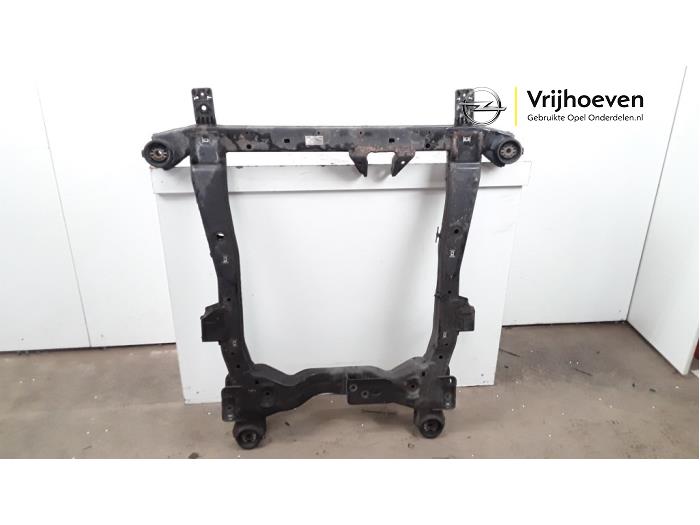 Subframe from a Opel Astra J (PC6/PD6/PE6/PF6) 1.6 Turbo 16V 2010