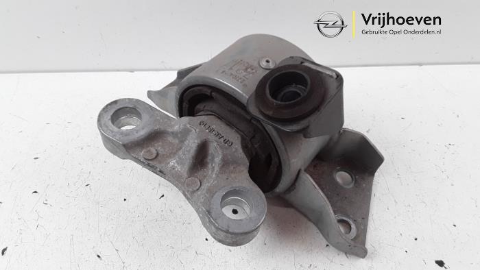 Used Engine mount Opel Corsa E 1.4 Turbo 16V Price € 25,00 Margin scheme offered by Autodemontage Vrijhoeven B.V.