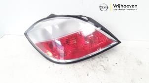 Used Taillight, left Opel Astra H (L48) 1.7 CDTi 16V Price € 30,00 Margin scheme offered by Autodemontage Vrijhoeven B.V.