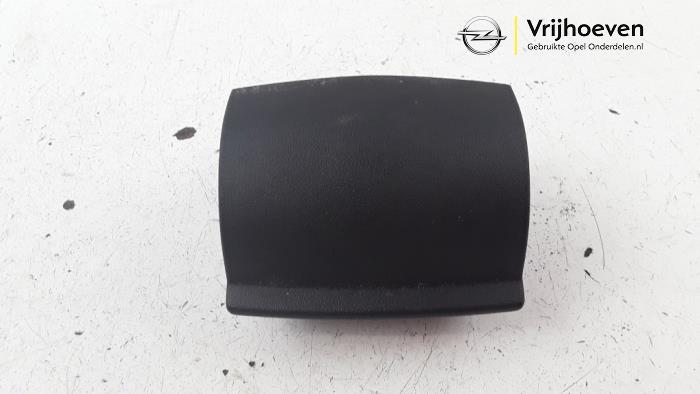 Begagnade Askkopp, bak Opel Astra G (F69) 1.6 Pris € 10,00 Marginaltabell erbjuds av Autodemontage Vrijhoeven B.V.