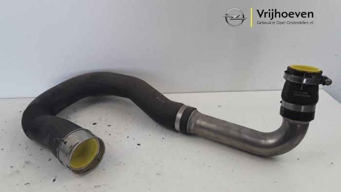 Gebrauchte Intercooler Schlauch Opel Mokka X 1.4 Turbo 16V Preis € 30,00 Margenregelung angeboten von Autodemontage Vrijhoeven B.V.