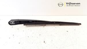 Used Rear wiper arm Opel Adam 1.2 16V Price € 20,00 Margin scheme offered by Autodemontage Vrijhoeven B.V.