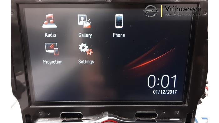 Radio Modul van een Opel Corsa E 1.4 16V 2019