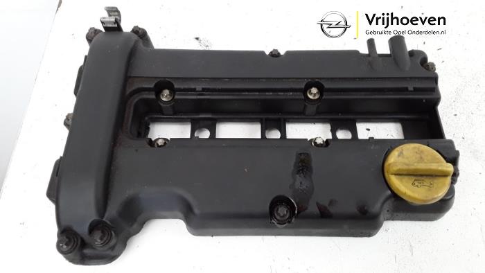 Rocker cover from a Opel Tigra Twin Top 1.4 16V 2007