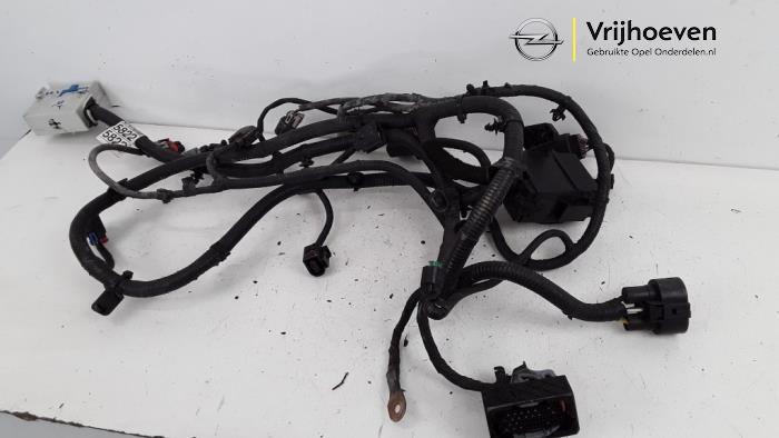 Wiring harness from a Vauxhall Mokka/Mokka X 1.4 Turbo 16V 4x2 2015