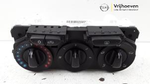 Używane Panel sterowania nagrzewnicy Opel Corsa E 1.0 SIDI Turbo 12V Cena € 30,00 Procedura marży oferowane przez Autodemontage Vrijhoeven B.V.