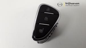 Used Seat heating switch Opel Corsa E 1.4 16V Price € 10,00 Margin scheme offered by Autodemontage Vrijhoeven B.V.