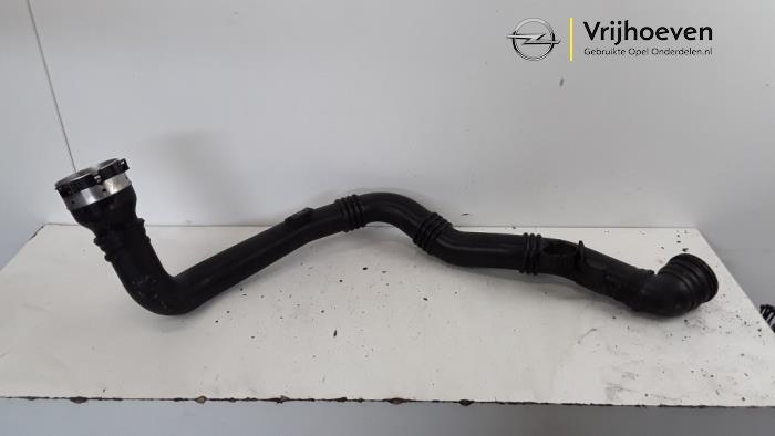 Gebrauchte Intercooler Rohr Opel Astra K 1.6 SIDI Eco Turbo 16V Preis € 40,00 Margenregelung angeboten von Autodemontage Vrijhoeven B.V.