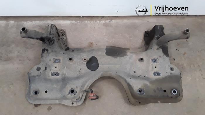 Begagnade Underram Opel Combo 1.3 CDTI 16V ecoFlex Pris € 70,00 Marginaltabell erbjuds av Autodemontage Vrijhoeven B.V.