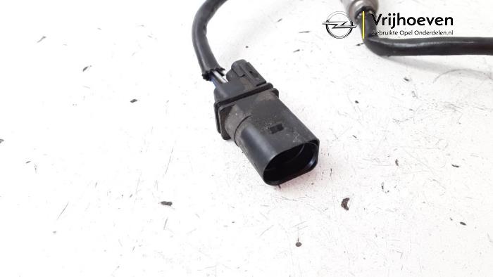 Lambda probe from a Opel Combo 1.3 CDTI 16V ecoFlex 2016