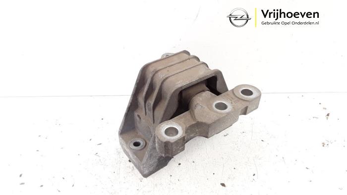 Used Engine mount Opel Signum (F48) 3.2 V6 24V Price € 25,00 Margin scheme offered by Autodemontage Vrijhoeven B.V.