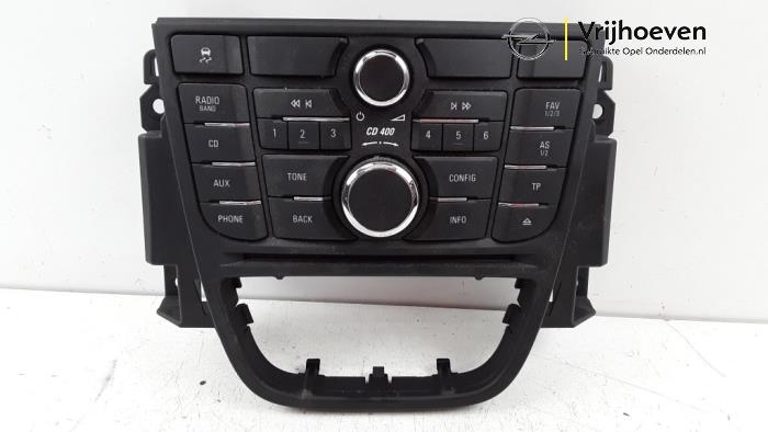 Używane Panel obslugi radia Opel Meriva (B) 1.4 Turbo 16V Ecotec Cena € 40,00 Procedura marży oferowane przez Autodemontage Vrijhoeven B.V.