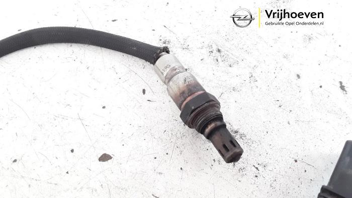 Sonde lambda d'un Opel Astra K Sports Tourer 1.6 CDTI 110 16V 2016