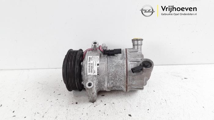 Usagé Compresseur de clim Opel Astra K Sports Tourer 1.6 CDTI 110 16V Prix € 70,00 Règlement à la marge proposé par Autodemontage Vrijhoeven B.V.