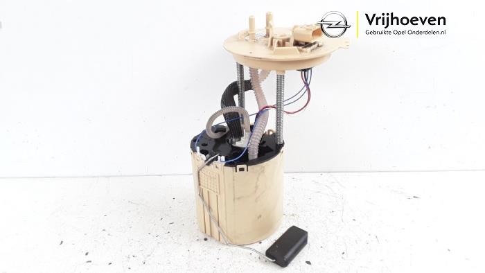 Pompe carburant électrique d'un Opel Astra K Sports Tourer 1.6 CDTI 110 16V 2016