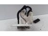 Pompe carburant électrique d'un Opel Astra H Twin Top (L67) 1.6 16V 2009