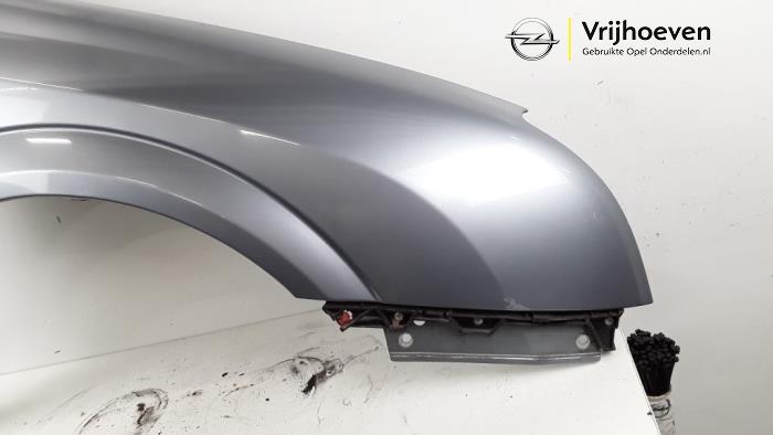 Front wing, right from a Opel Signum (F48) 2.2 DGI 16V 2003