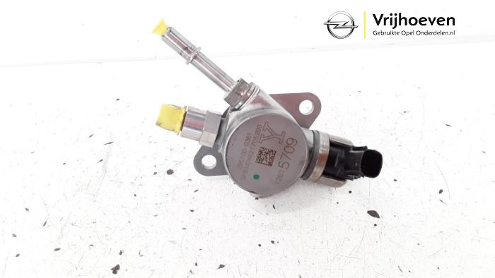 Mechanical fuel pump from a Opel Corsa E 1.0 SIDI Turbo 12V 2016