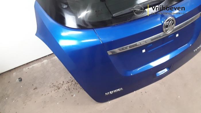 Hayon arrière d'un Vauxhall Mokka/Mokka X 1.4 Turbo 16V 4x2 2014