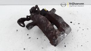 Used Rear brake calliper, right Opel Astra H SW (L35) 1.6 16V Twinport Price € 35,00 Margin scheme offered by Autodemontage Vrijhoeven B.V.