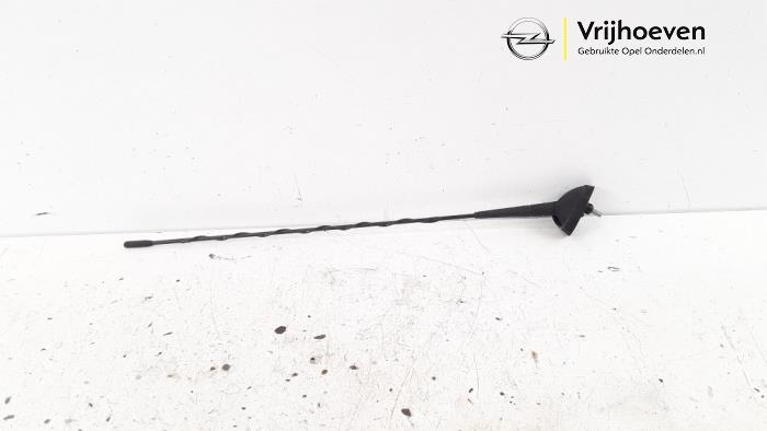 Używane Antena Opel Agila (B) 1.2 16V Cena € 25,00 Procedura marży oferowane przez Autodemontage Vrijhoeven B.V.