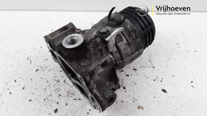 Gebrauchte Ölfiltergehäuse Opel Zafira Tourer (P12) 2.0 CDTI 16V 170 Ecotec Preis € 40,00 Margenregelung angeboten von Autodemontage Vrijhoeven B.V.
