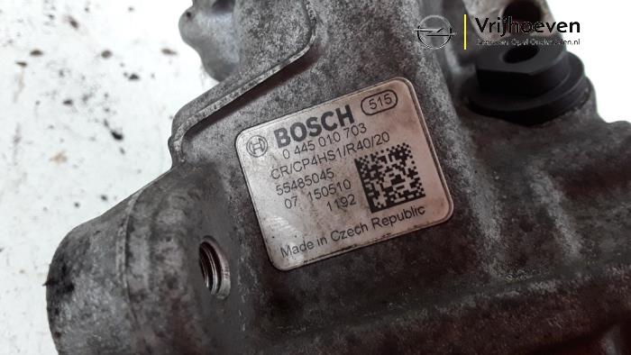 Bomba de diésel de un Opel Zafira Tourer (P12) 2.0 CDTI 16V 170 Ecotec 2015