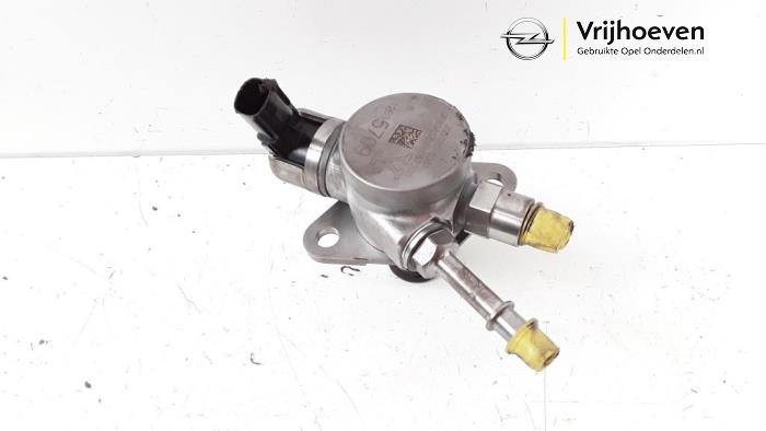 Pompe carburant mécanique d'un Opel Corsa E 1.0 SIDI Turbo 12V 2015