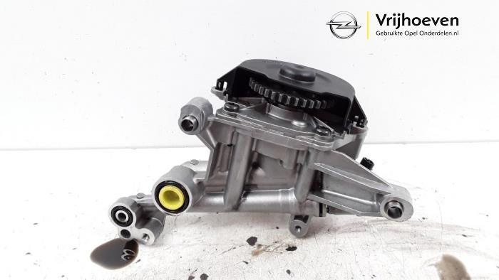 Gebrauchte Ölpumpe Opel Astra K 1.0 SIDI Turbo 12V Preis € 75,00 Margenregelung angeboten von Autodemontage Vrijhoeven B.V.