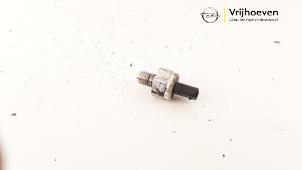Used Oil pressure sensor Opel Astra K 1.0 Turbo 12V Price € 20,00 Margin scheme offered by Autodemontage Vrijhoeven B.V.