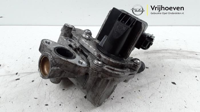 EGR valve from a Opel Corsa E 1.3 CDTi 16V ecoFLEX 2015
