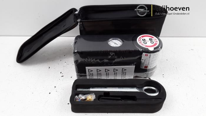 Tyre repair kit from a Opel Combo 1.3 CDTI 16V ecoFlex 2015
