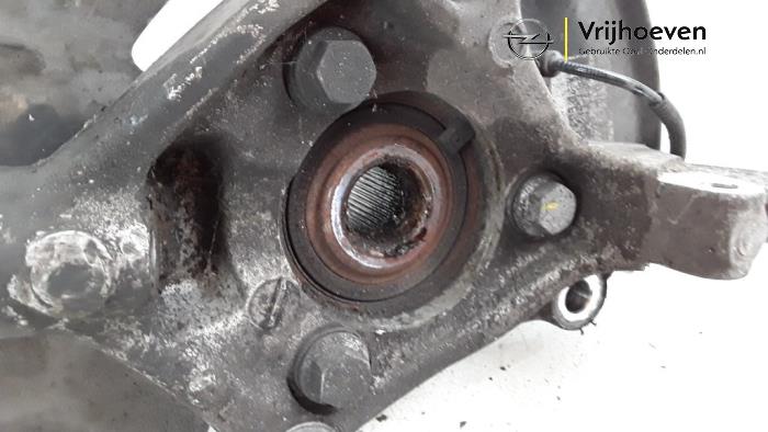 Knuckle, front left from a Opel Astra K 1.6 CDTI 110 16V 2015