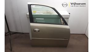 Używane Drzwi prawe przednie wersja 4-drzwiowa Opel Meriva 1.6 16V Cena € 30,00 Procedura marży oferowane przez Autodemontage Vrijhoeven B.V.