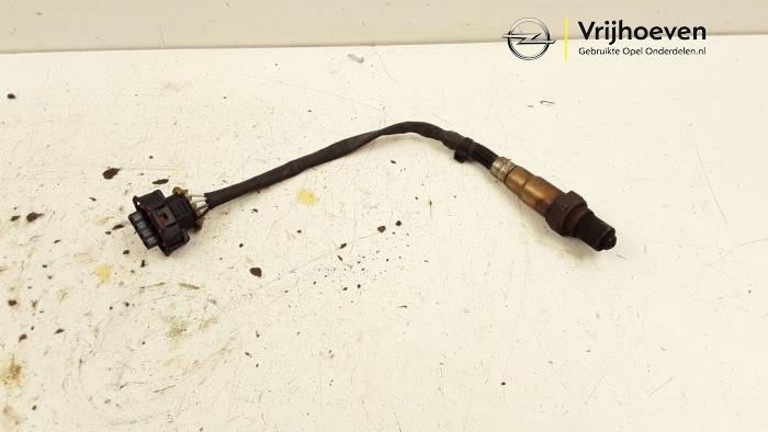 Usados Sonda Lambda Opel Corsa D 1.2 16V Precio € 20,00 Norma de margen ofrecido por Autodemontage Vrijhoeven B.V.