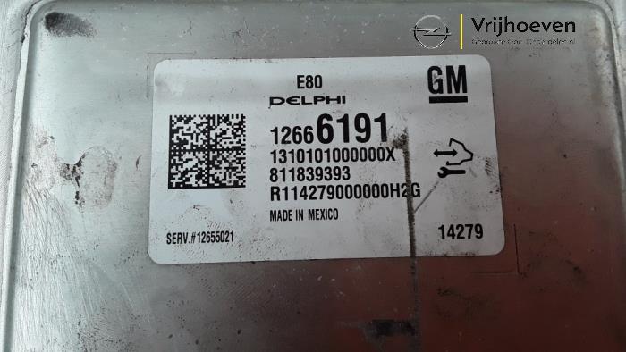 Ordinateur gestion moteur d'un Opel Corsa E 1.0 SIDI Turbo 12V 2015