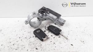 Used Steering box lock Opel Corsa E 1.4 16V Price € 50,00 Margin scheme offered by Autodemontage Vrijhoeven B.V.