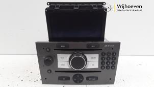 Used Radio CD player Opel Vectra C GTS 2.2 DIG 16V Price € 75,00 Margin scheme offered by Autodemontage Vrijhoeven B.V.