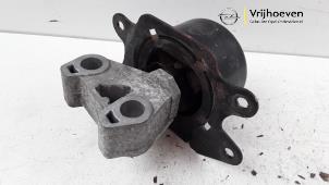 Used Engine mount Opel Tigra Twin Top 1.4 16V Price € 15,00 Margin scheme offered by Autodemontage Vrijhoeven B.V.