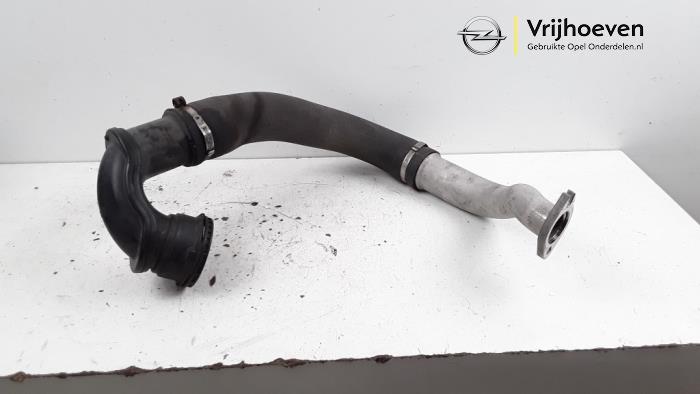Usagé Tuyau intercooler Opel Zafira Tourer (P12) 2.0 CDTI 16V 130 Ecotec Prix € 100,00 Règlement à la marge proposé par Autodemontage Vrijhoeven B.V.