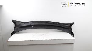 Used Cowl top grille Opel Corsa E 1.4 16V Price € 20,00 Margin scheme offered by Autodemontage Vrijhoeven B.V.
