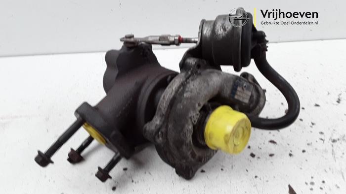 Usagé Turbo Opel Corsa D 1.3 CDTi 16V ecoFLEX Prix € 60,00 Règlement à la marge proposé par Autodemontage Vrijhoeven B.V.