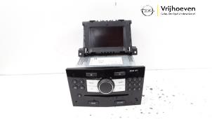 Usagé Radio/Lecteur CD Opel Astra H (L48) 1.8 16V Prix € 100,00 Règlement à la marge proposé par Autodemontage Vrijhoeven B.V.