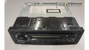Usagé Radio/Lecteur CD Opel Combo 1.3 CDTI 16V ecoFlex Prix € 70,00 Règlement à la marge proposé par Autodemontage Vrijhoeven B.V.